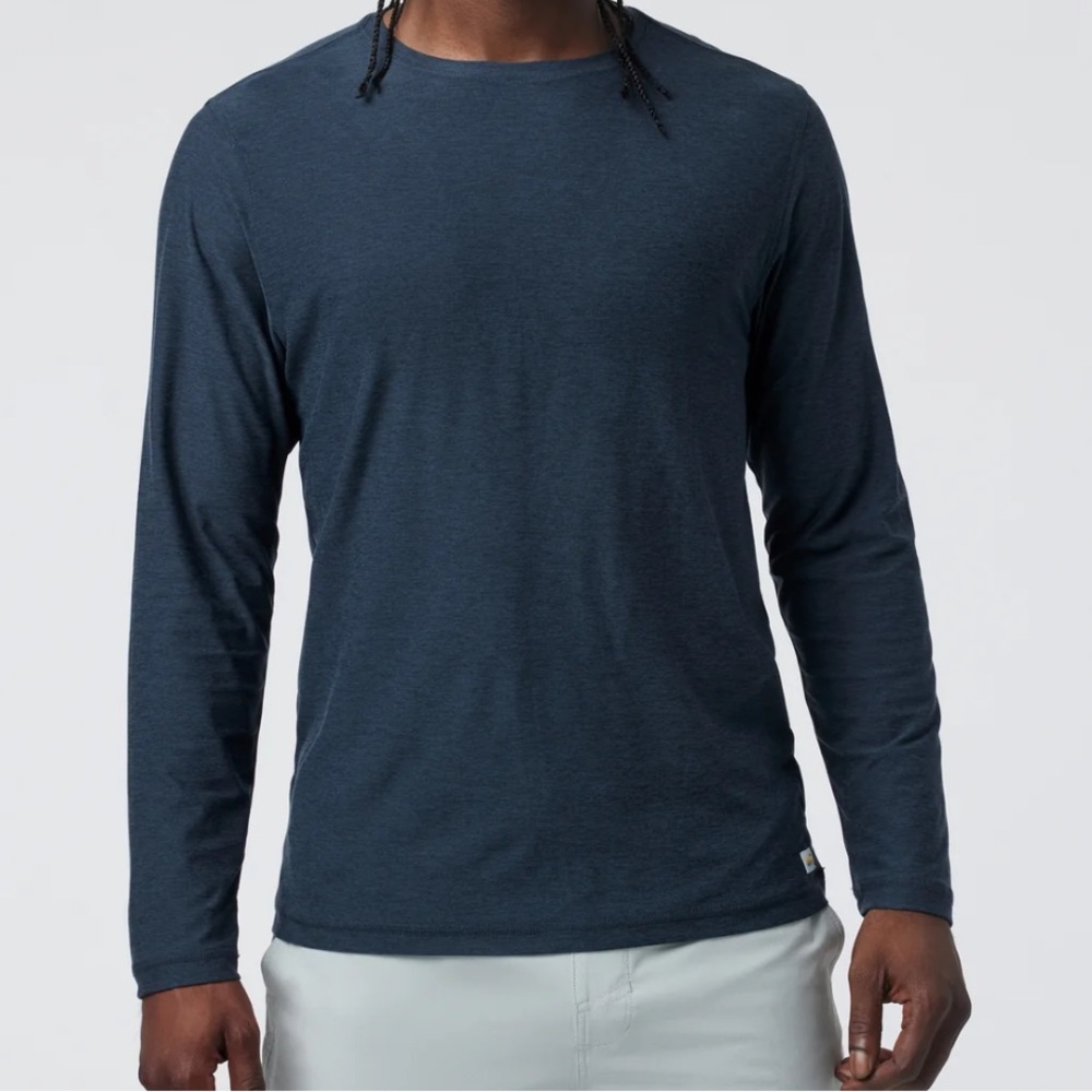 Vuori Men's Strato Long Sleeve Tee - Navy